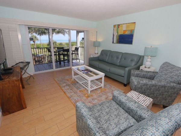 Sleep 6 Guests at this Two Bedroom Beach Condo Shared Pool