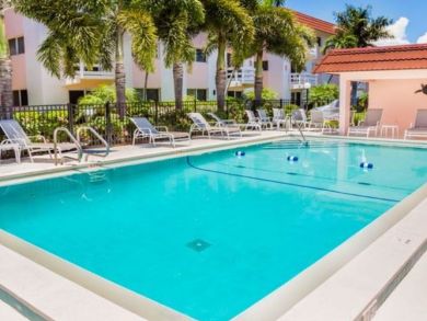 Walk to Beach Two Bedroom Rental Condo in Sanibel