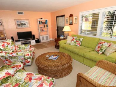 Walk to Beach Two Bedroom Rental Condo in Sanibel