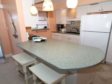Walk to Beach Two Bedroom Rental Condo in Sanibel