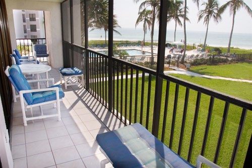 Sanibel Island Vacation Condo Great Views of the Beach