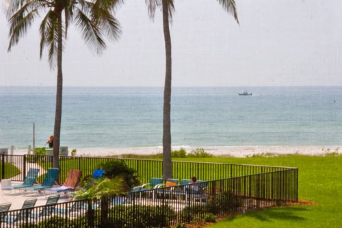 Sanibel Island Vacation Condo Great Views of the Beach