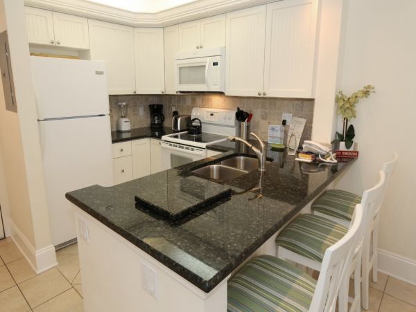 Charming Vacation Condo in Sanibel with Gulf View
