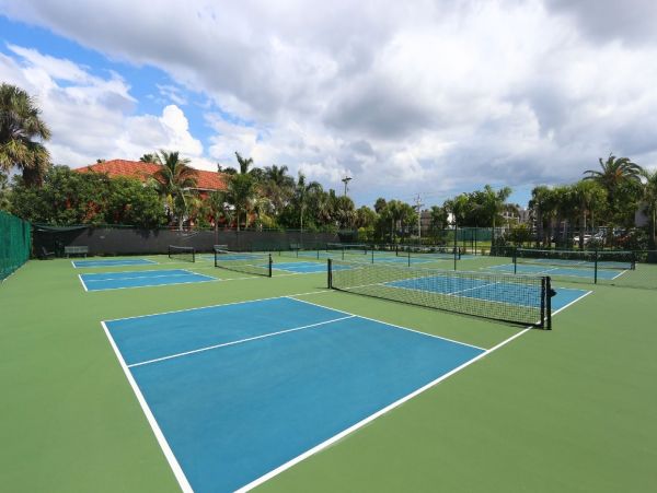 Charming Vacation Condo in Sanibel with Gulf View