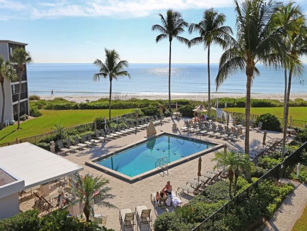 Charming Vacation Condo in Sanibel with Gulf View