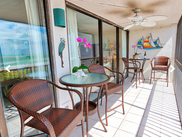 Gulf Views Sanibel Vacation Beach Condo Two Bedrooms