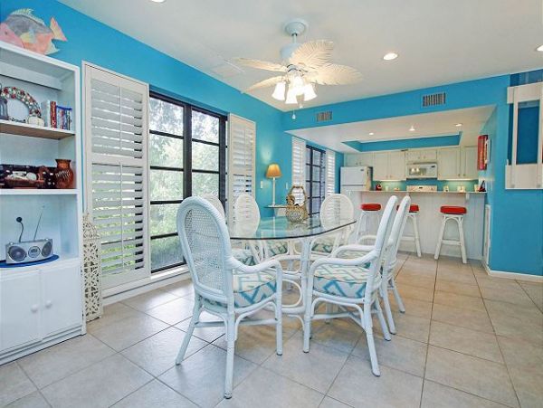 Captiva Vacation Home Sleeps Six Guests.