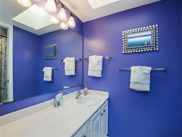 Captiva Vacation Home Sleeps Six Guests.