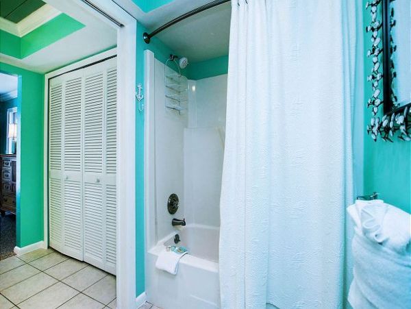 Captiva Vacation Home Sleeps Six Guests.