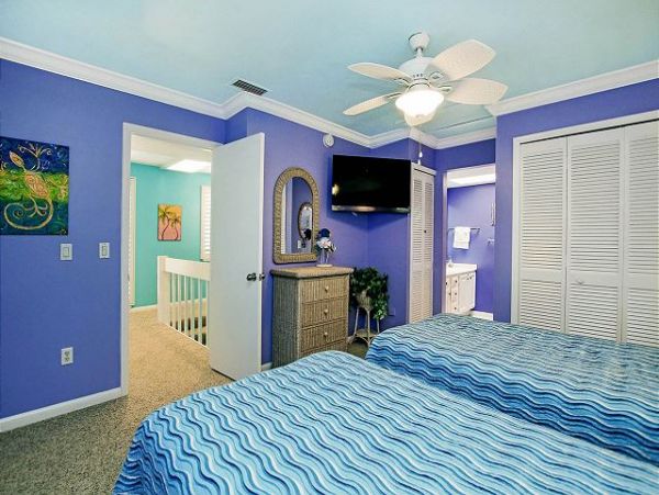 Captiva Vacation Home Sleeps Six Guests.