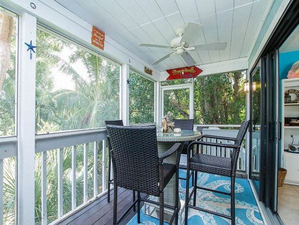 Captiva Vacation Home Sleeps Six Guests.