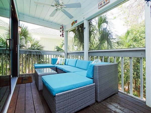 Captiva Vacation Home Sleeps Six Guests.