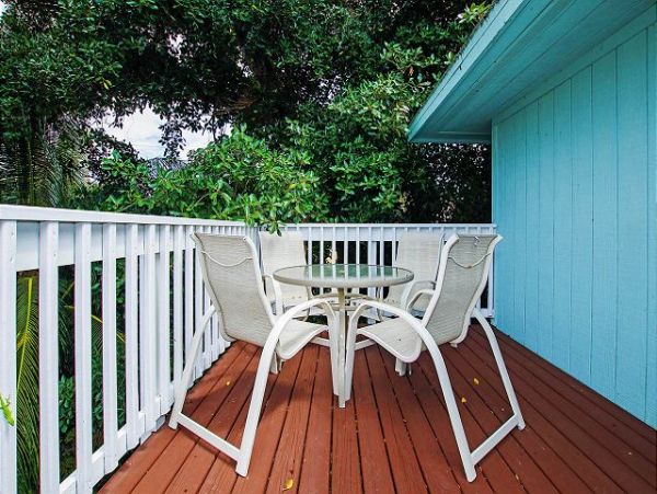 Captiva Vacation Home Sleeps Six Guests.