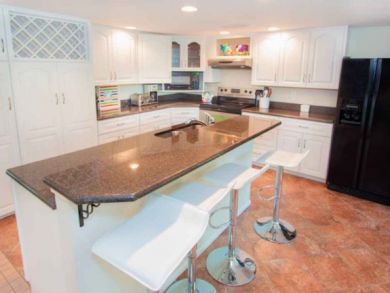 Two Bedroom plus Loft  Captiva Rental with Communal Pool