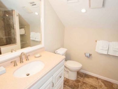 Two Bedroom plus Loft  Captiva Rental with Communal Pool