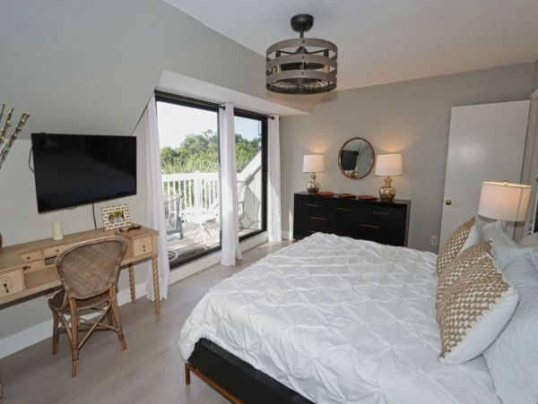 Three Bedroom Plus Loft Vacation Rental on Captiva Sleeps 6