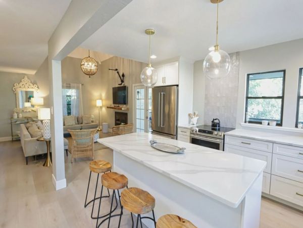 Three Bedroom Plus Loft Vacation Rental on Captiva Sleeps 6