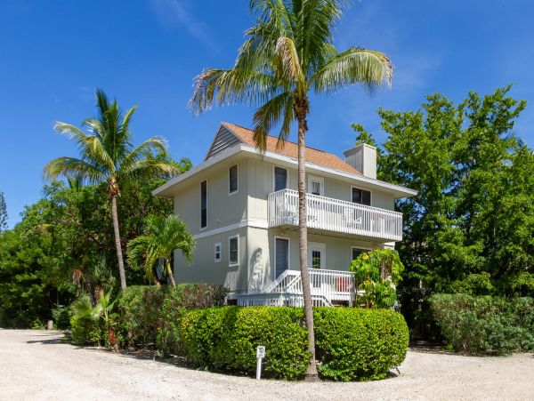 Captiva Lovely Beach Vacation Home Two Bedroom Plus Loft
