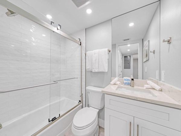 Sanibel Island Vacation Rental - Two Bedroom Gulf Front Condo