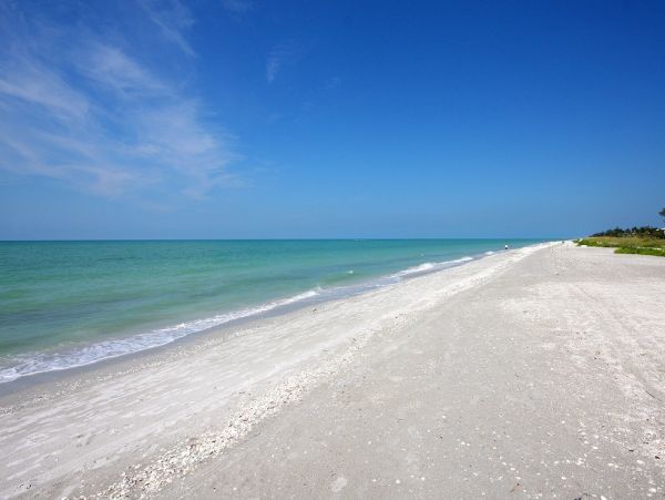 Sanibel Two Bedroom Beachfront Vacation Condo with Pool