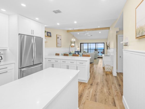 Sanibel Two Bedroom Beachfront Vacation Condo with Pool