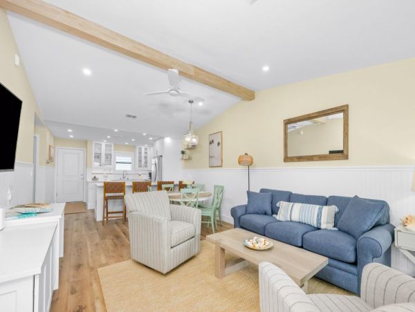 Sanibel Two Bedroom Beachfront Vacation Condo with Pool