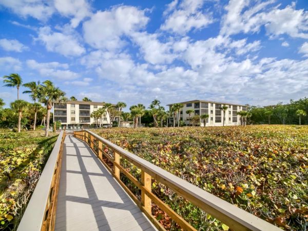 Sanibel Vacation Condo Gulf Views Two Bedroom