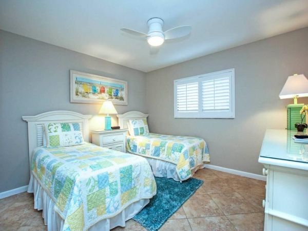 Sanibel Vacation Beach Condo Sleeps 6 Guests Full Gulf Views