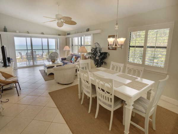 Sanibel Beachfront Condo Views! Views! Views!