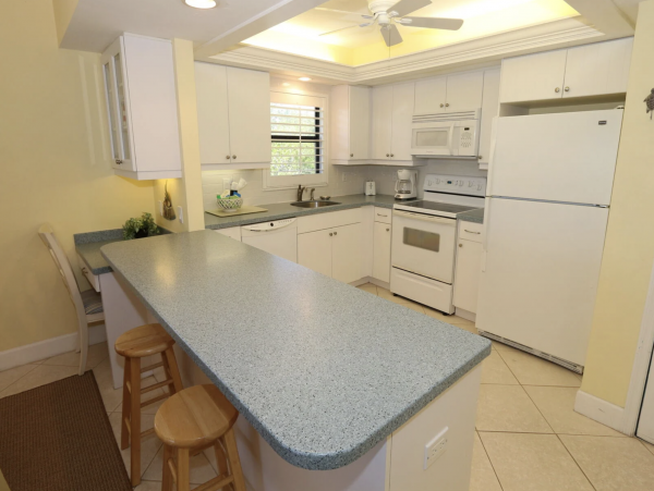 Sanibel Beachfront Condo Views! Views! Views!