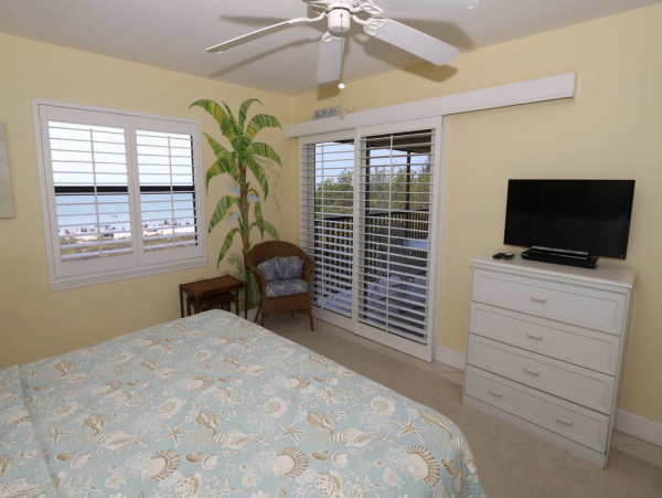 Sanibel Beachfront Condo Views! Views! Views!