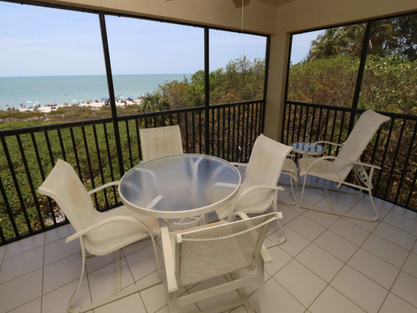 Sanibel Beachfront Condo Views! Views! Views!