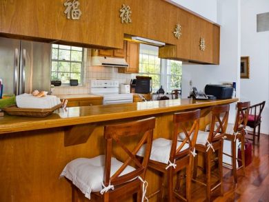 Kitchen Bar