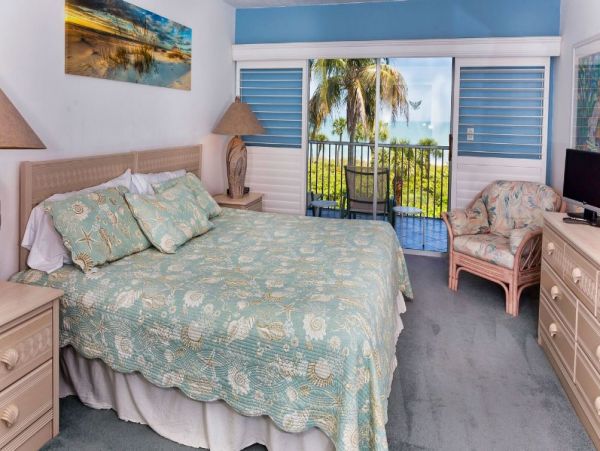 On Beach Sanibel Vacation Condo Two Bedroom