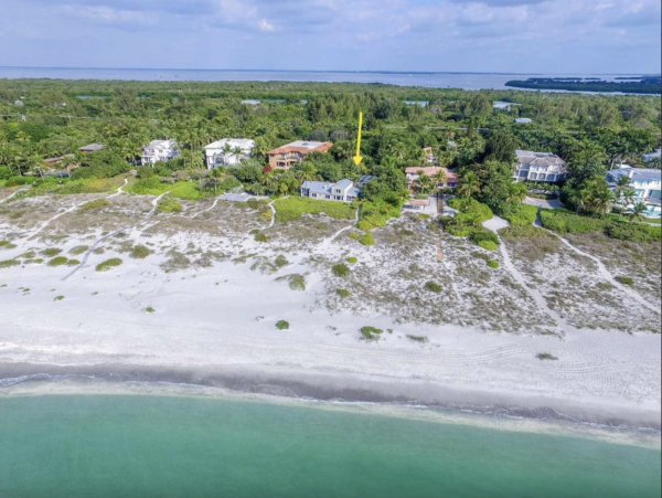 Captiva Island Beach House with Pool and Four Bedrooms