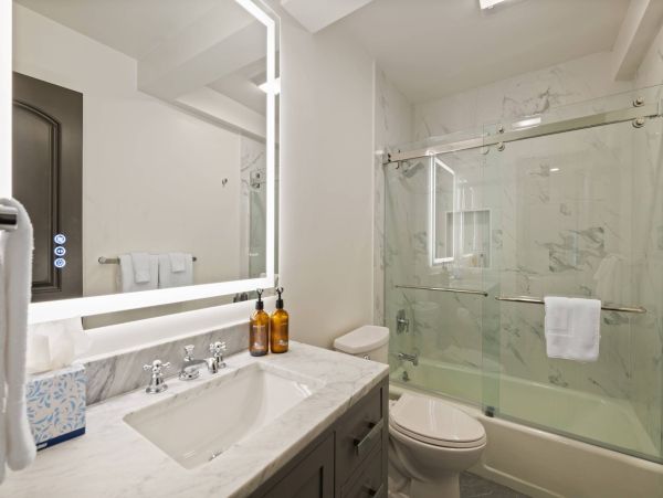 Vail Luxury Vacation Rental Condo - Colorado Ski Resort Condo Rental