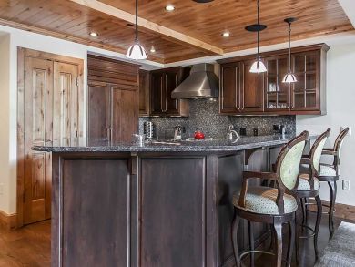 Luxury Vail Rental with Private Hot Tub and Four Bedrooms