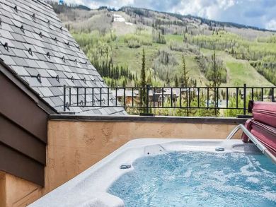 Luxury Vail Rental with Private Hot Tub and Four Bedrooms
