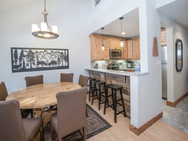 Vail & Lionshead Vacation Rental 4 Bedrooms Plus Loft