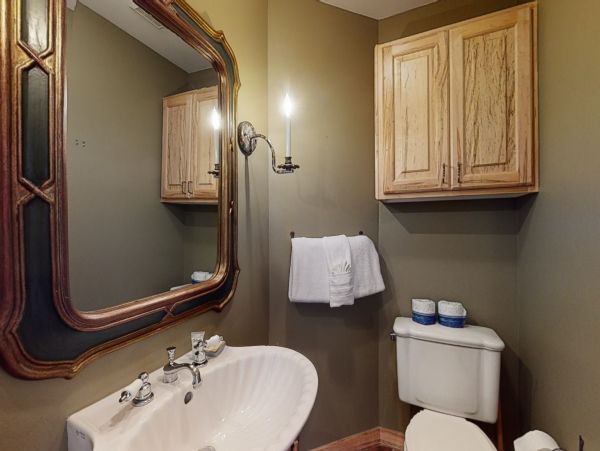 Rent this Four Bedroom Ski Rental Vail Colorado 3100 Sq ft