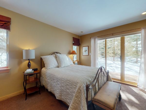 Rent this Four Bedroom Ski Rental Vail Colorado 3100 Sq ft