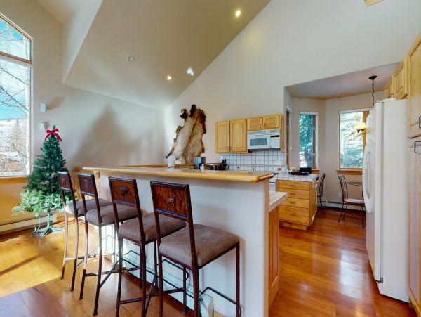 Rent this Four Bedroom Ski Rental Vail Colorado 3100 Sq ft