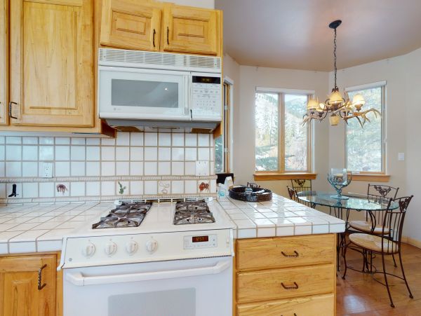 Rent this Four Bedroom Ski Rental Vail Colorado 3100 Sq ft