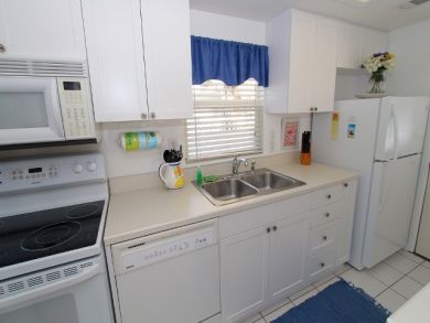 Siesta Key Charming Two Bedroom Value Rental