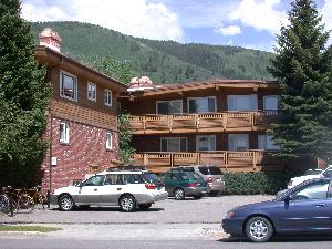 Comfortably priced Aspen vacation rental