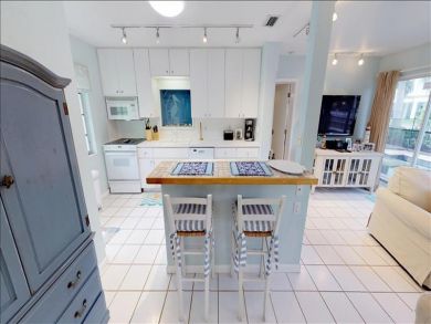 A Longboat Key Dreamy Three Bedroom For Rent Available Today