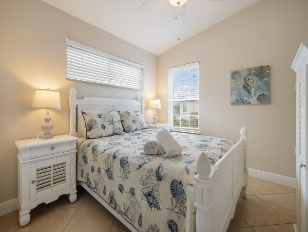 Six Bedroom Anna Maria Rental -  Peeks of The Gulf of Mexico