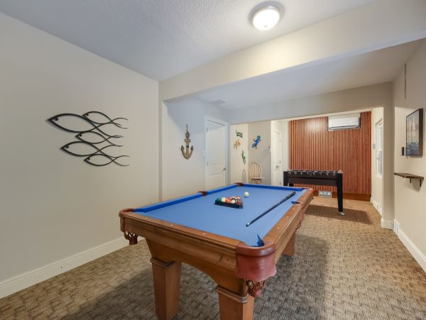 Six Bedroom Anna Maria Rental -  Peeks of The Gulf of Mexico