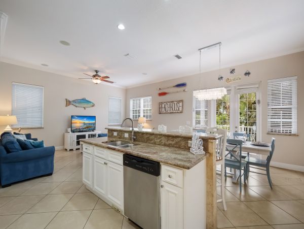 Six Bedroom Anna Maria Rental -  Peeks of The Gulf of Mexico
