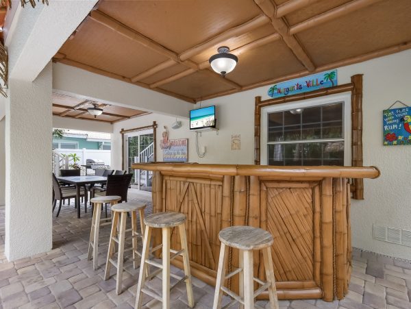 Holmes Beach Vacation Home With Private Pool